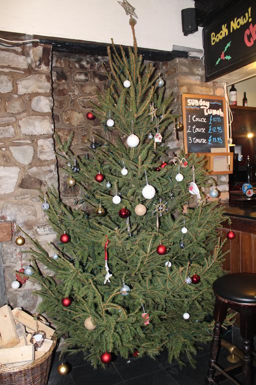 The Nags Head Tredegar Bed & Breakfast Nant-y-bwch Bagian luar foto