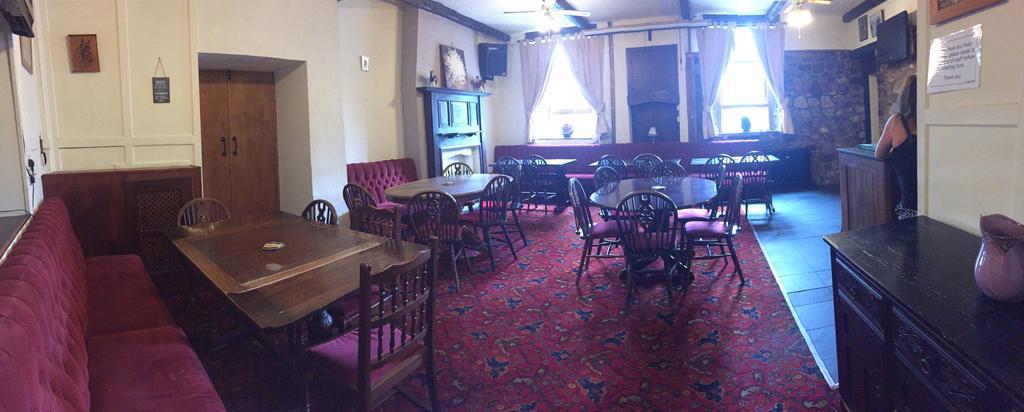 The Nags Head Tredegar Bed & Breakfast Nant-y-bwch Bagian luar foto